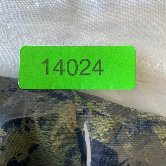 Colin's Men's Green Forest Print Polo Shirt Size Small - Picture 10 of 10